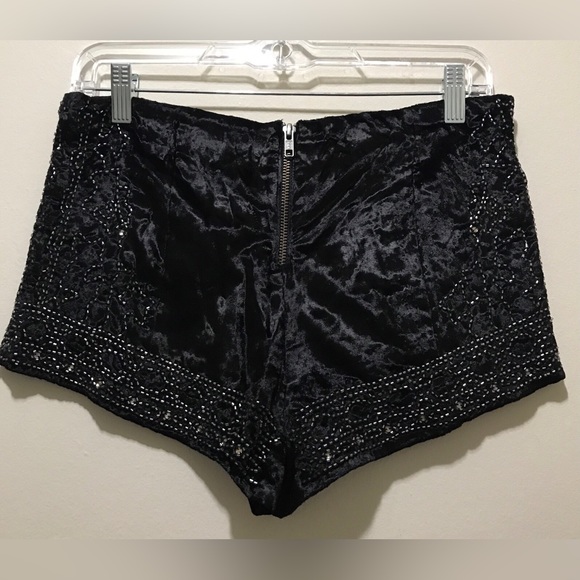 Ecote Urban Outfitters Mystic Pin-Up Embellished Black Velvet Shorts 4 - Picture 4 of 6